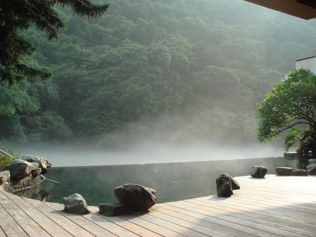 Volando Urai Spring Spa&Resort Wulai Bagian luar foto